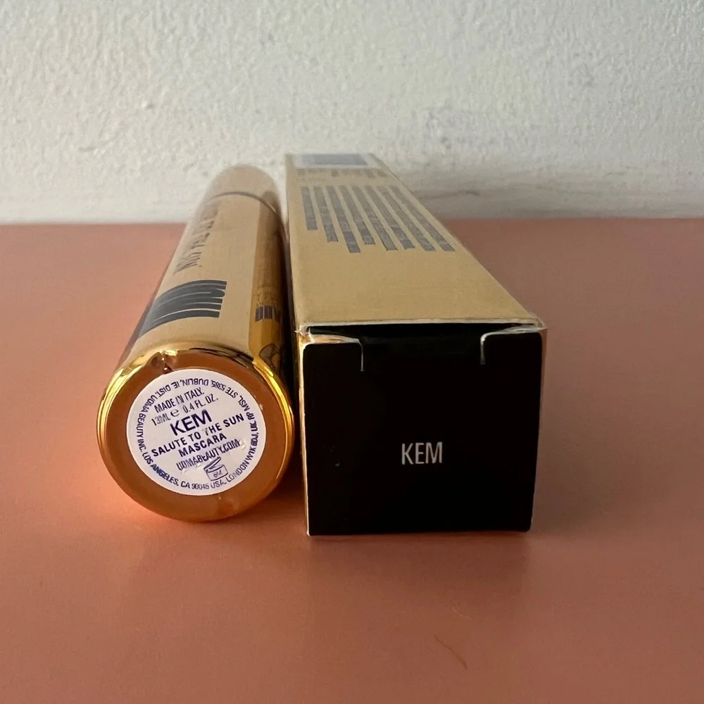 UOMA BEAUTY Drama Bomb Mascara BNIB Full size; 13 ml